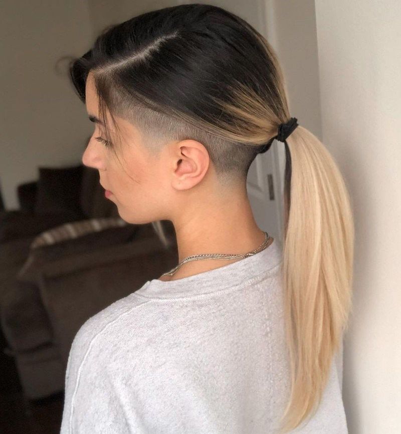 Minimalistisch undercut met strakke afwerking