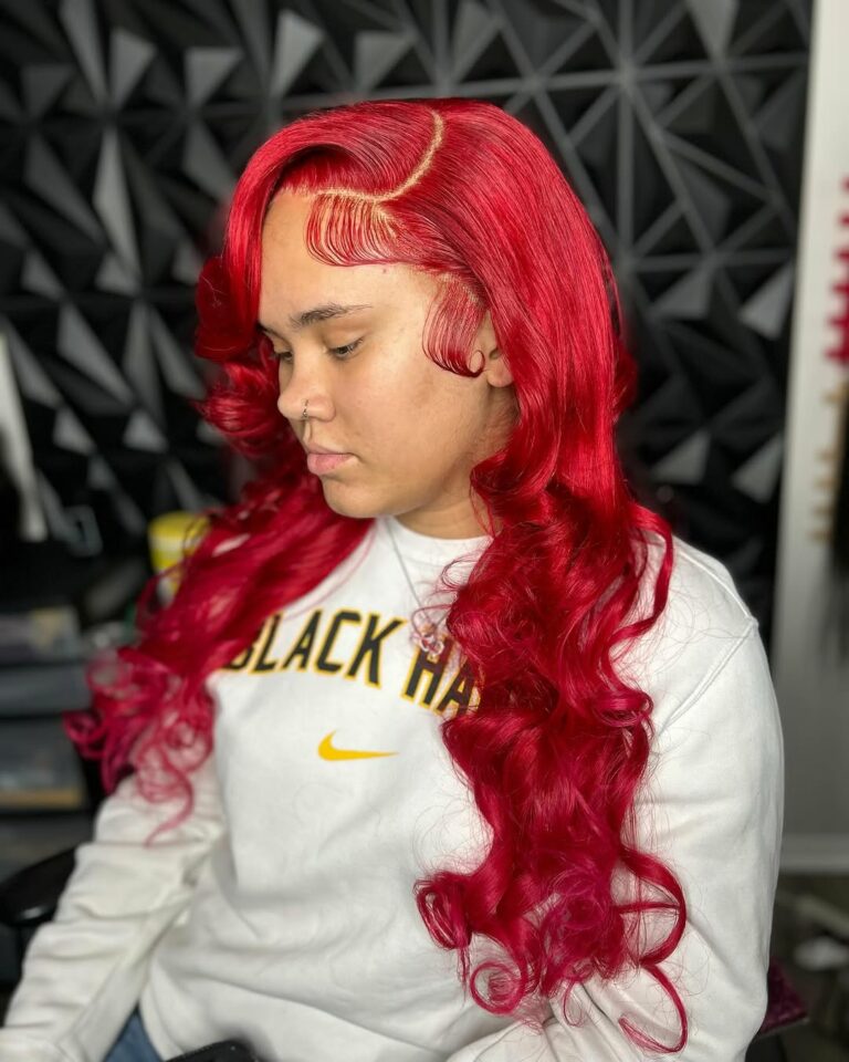 11 Deep Side Part Hairstyles For A SalonQuality Elegance