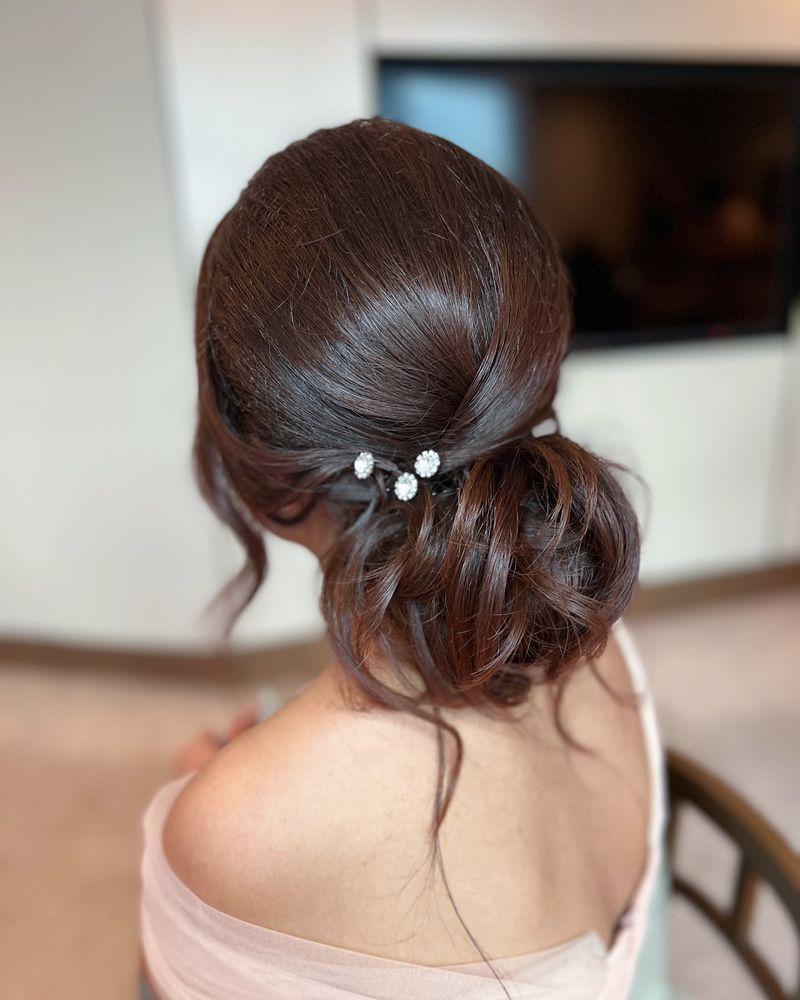 Romantico chignon sciolto