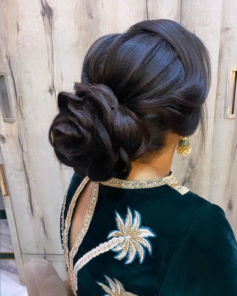 Chignon à la rose