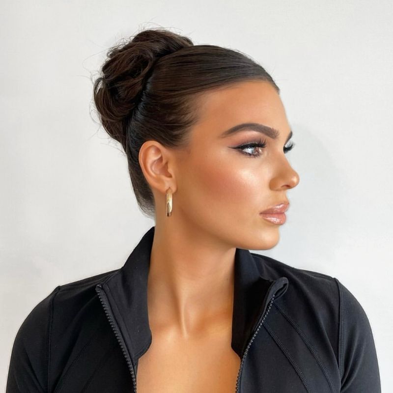 Chignon haut élégant