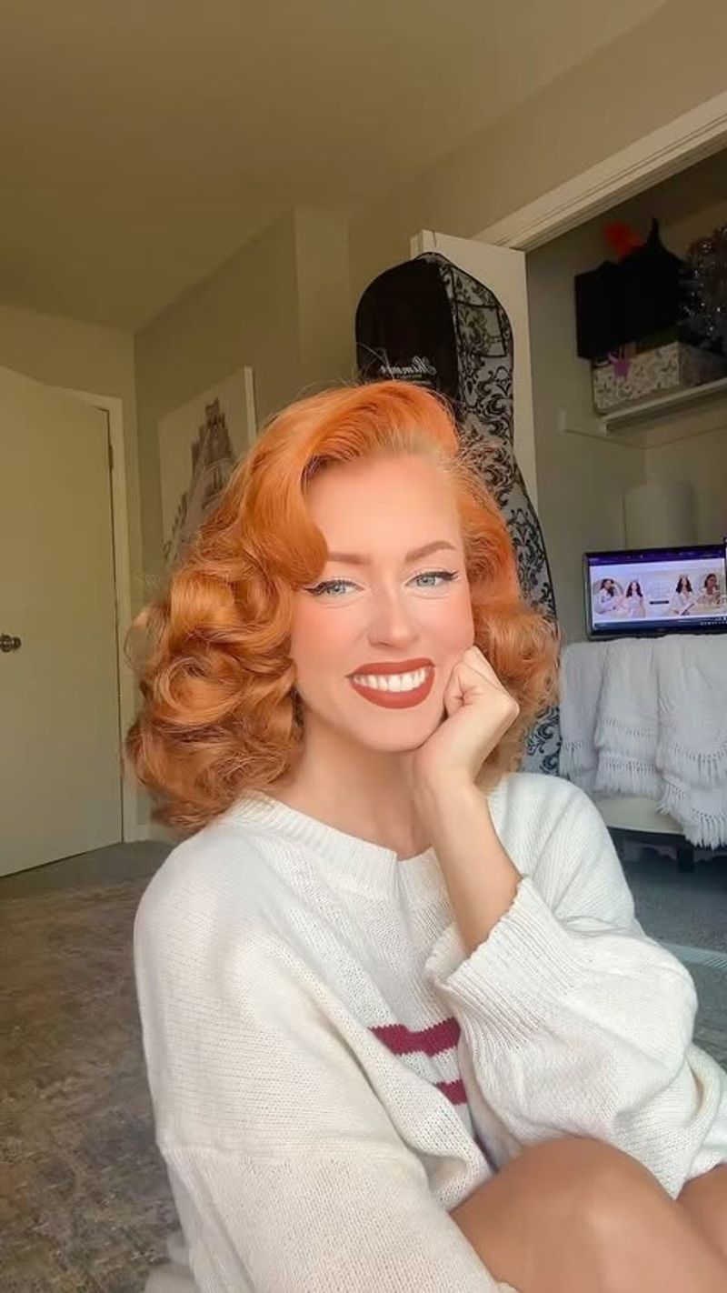 Vintage Pin-Up Curls