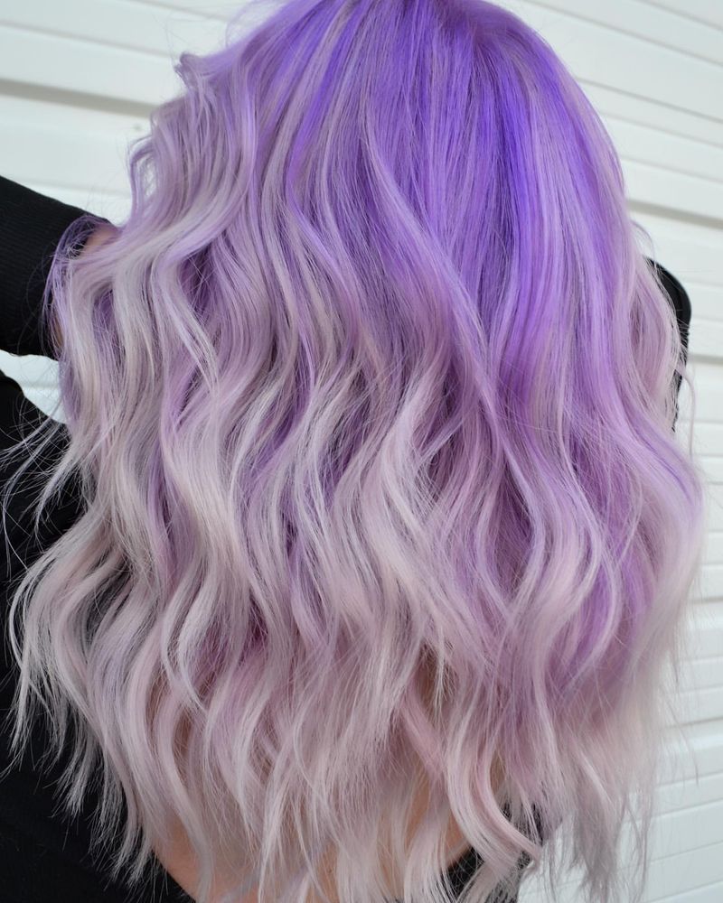 Violet ombre