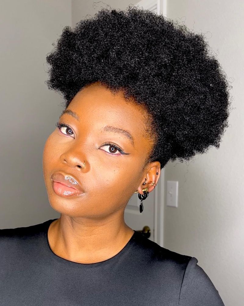 Voluminous Afro Puff