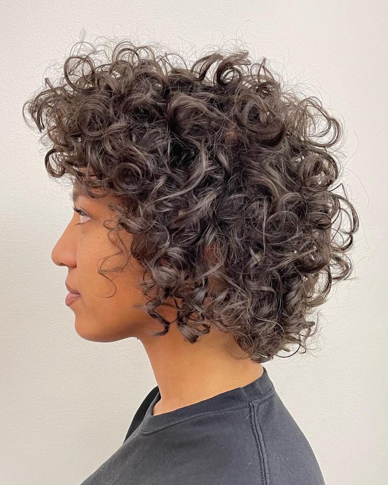 Voluminous Curls