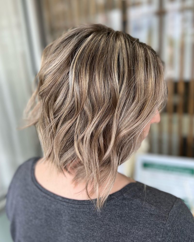 Wavy Bob with Highlights