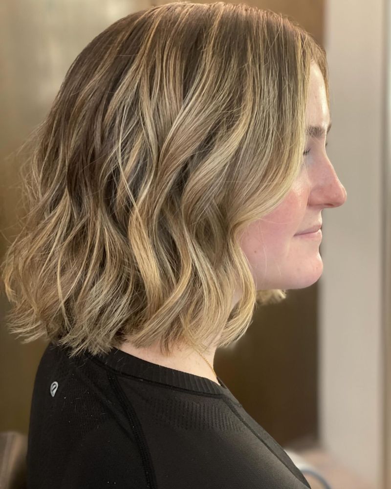 Wavy Bob with Highlights