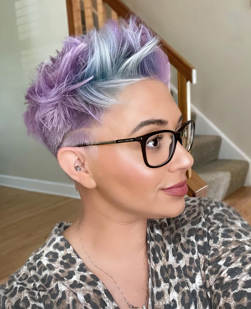 Wavy Pixie with Bold Streaks