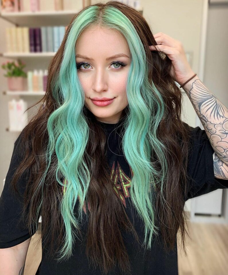 12 Ways To Rock Color-Blocked Hair Without It Looking Like A DIY Job