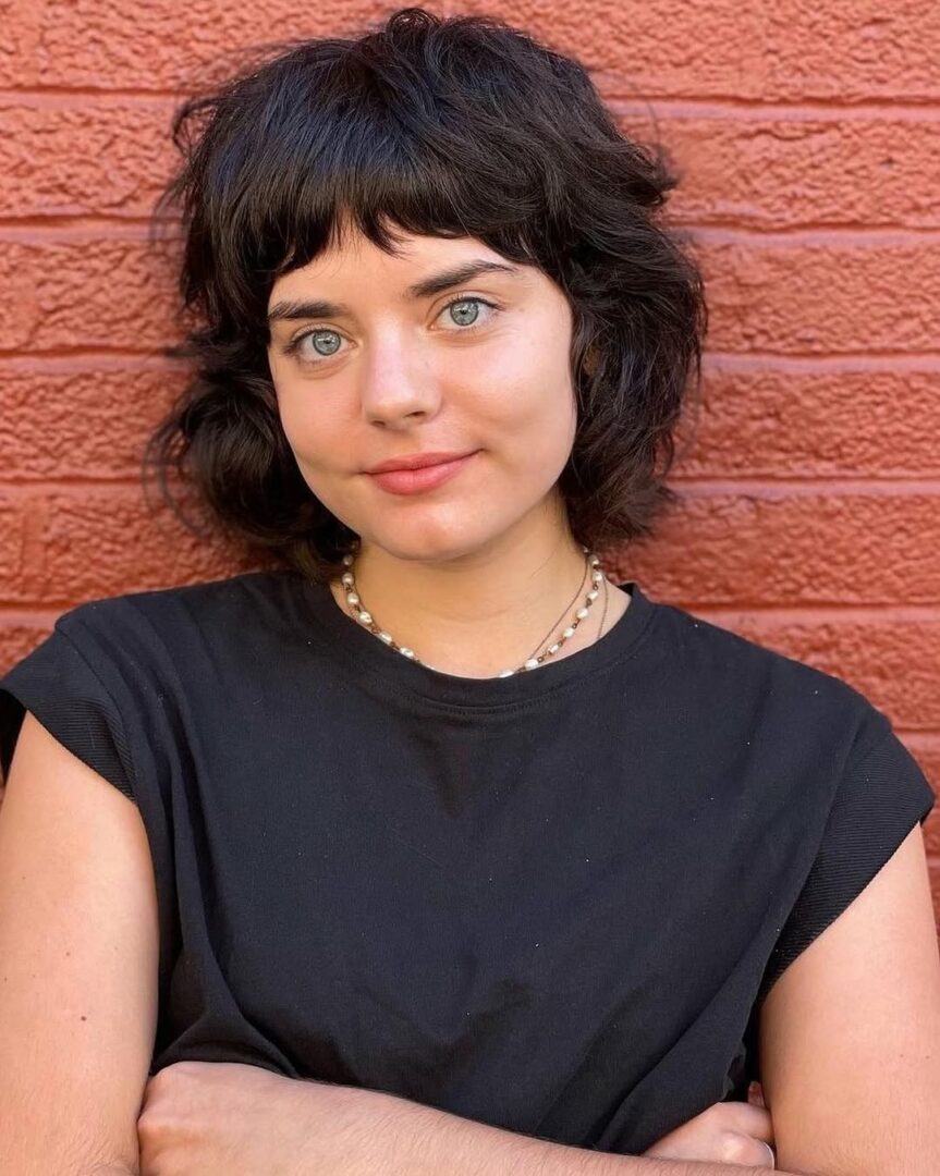 10 shaggy haircuts for thick hair to remove the bulk