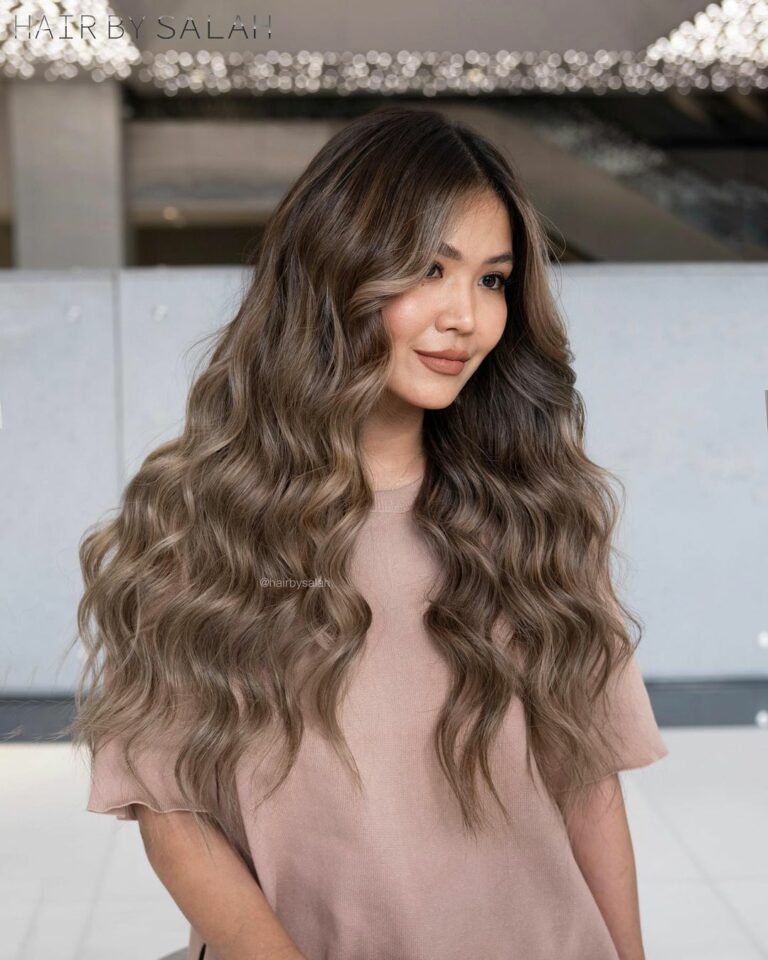 31 Light Ash Brown Hair Colors That Give You That Cool, Chic Glow