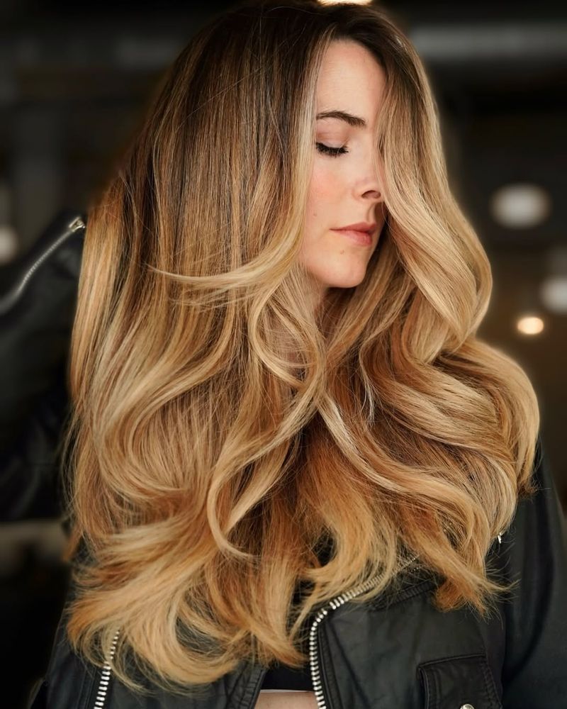 17. Balayage dourado