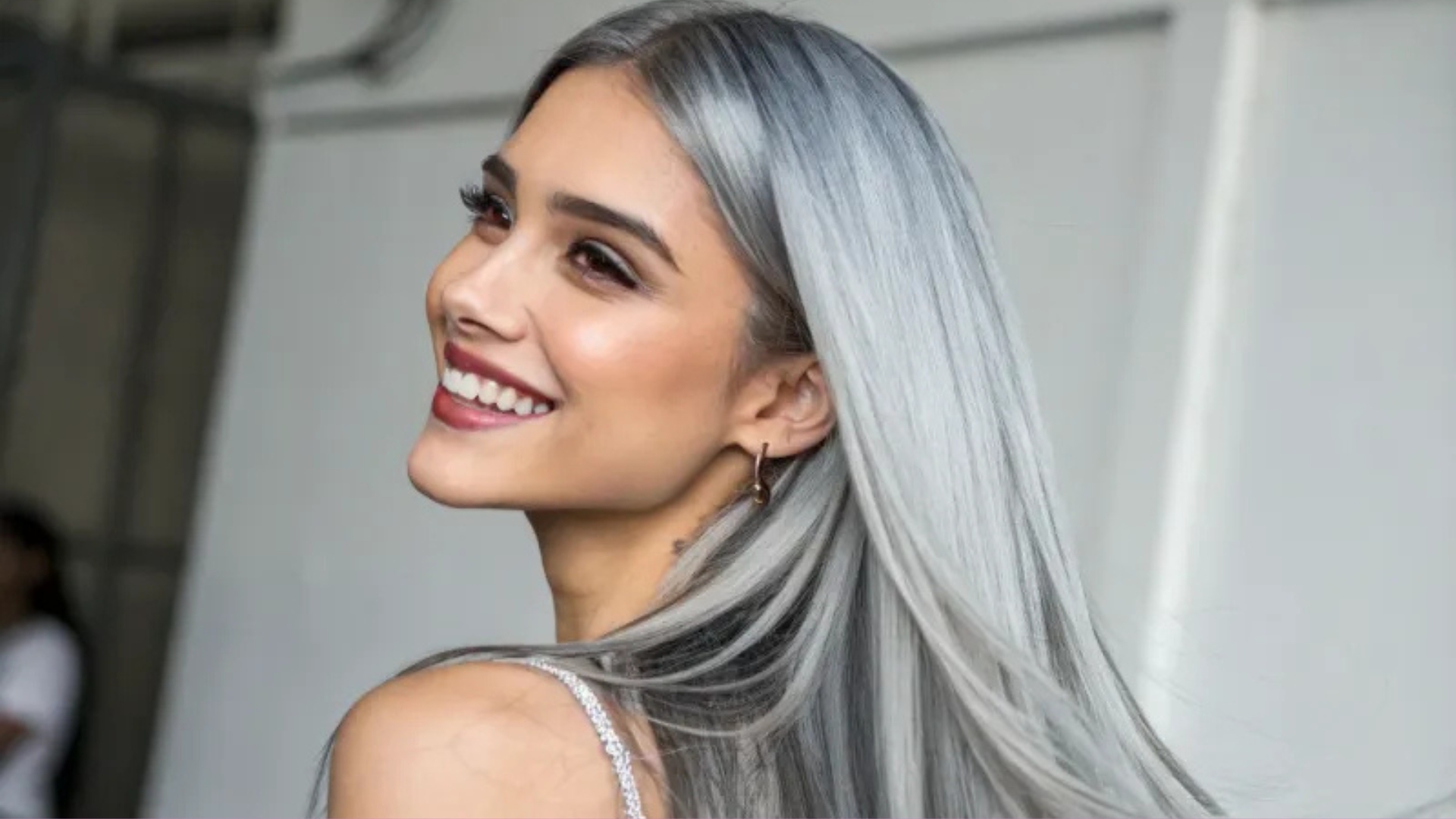 23 Gorgeous Gray Hair Color Ideas To Try Now