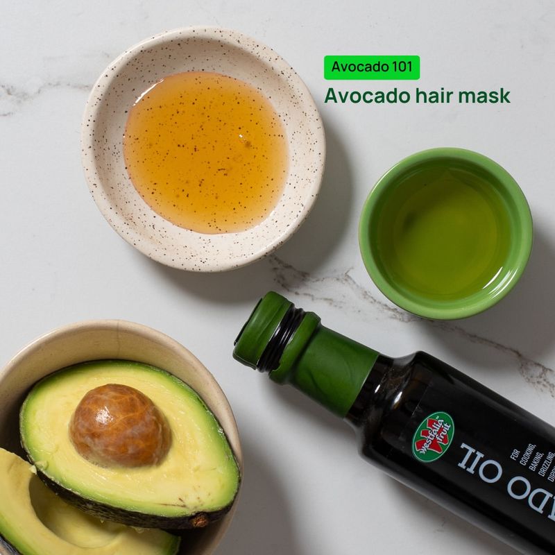 Maschera per capelli all'avocado