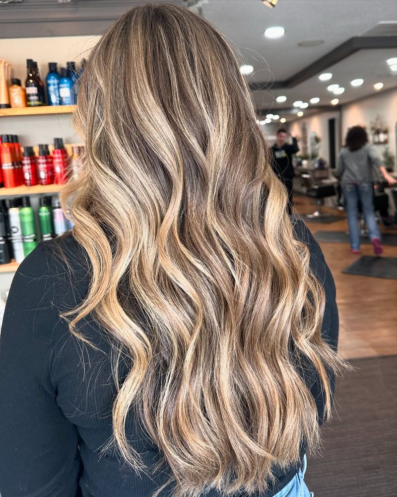 Beachy Waves with Highlights