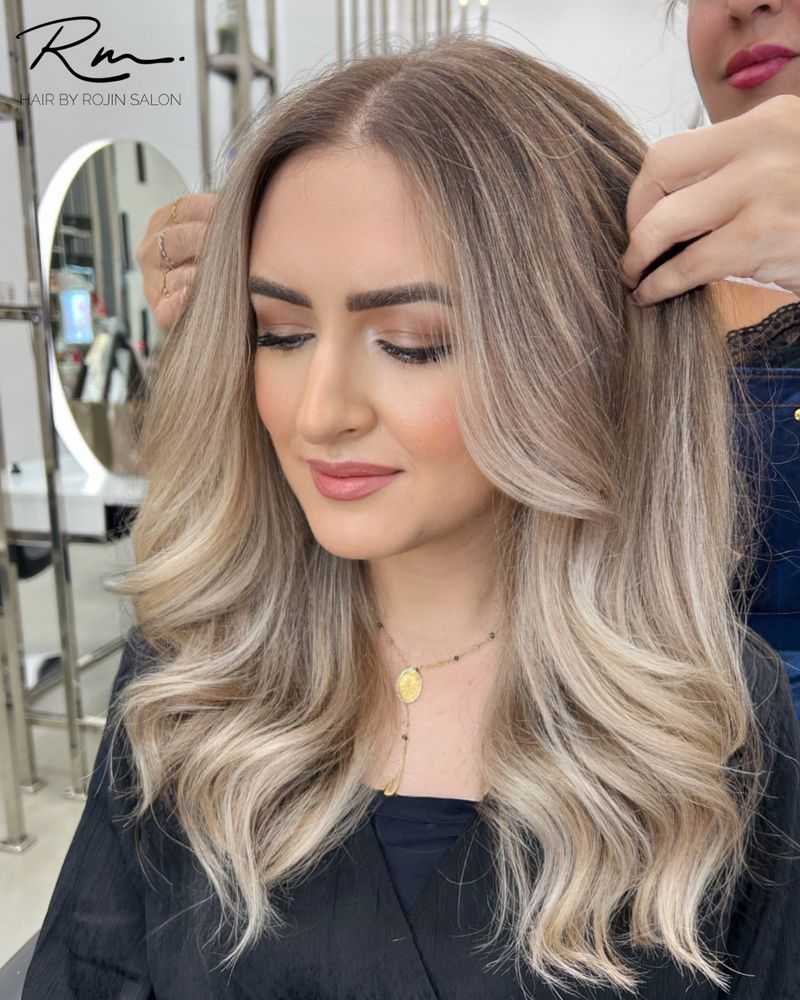 Beige Blonde Balayage