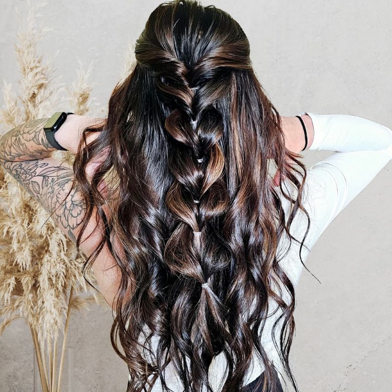 Trenzas bohemias semirrecogidas