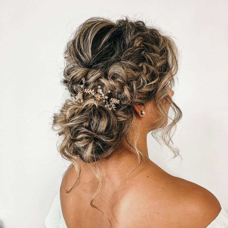 Chignon désordonné Boho