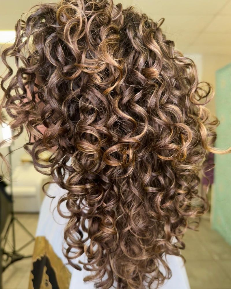 Bouncy Curls