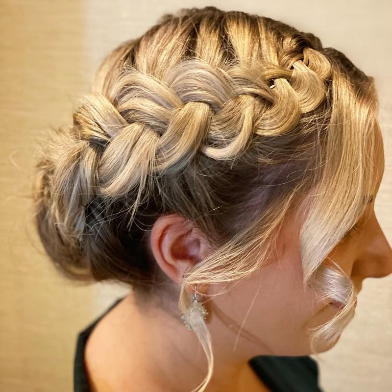 Gevlochten kroon Updo