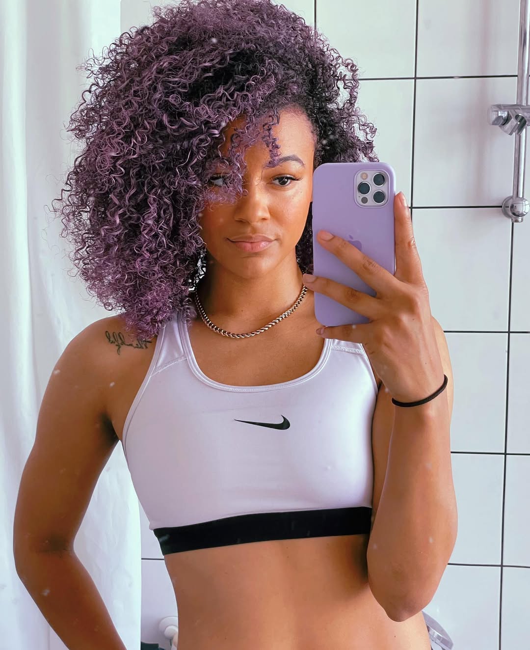 Curls 'N Lights