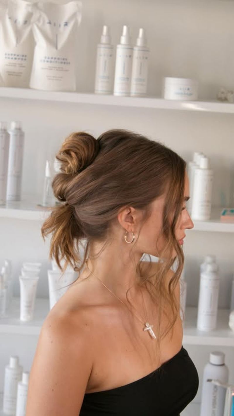 Chignon double avec extrémités texturées