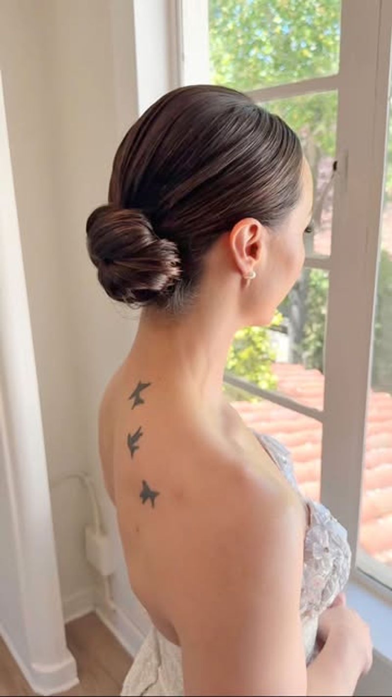 Chignon lateral elegante