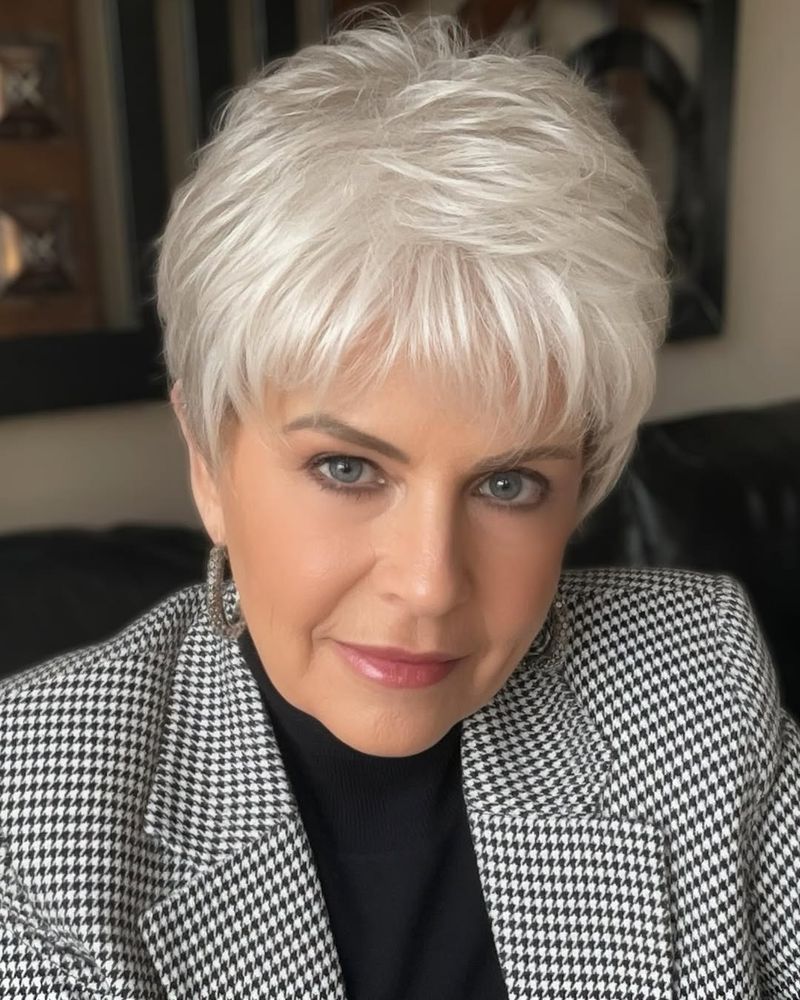 29 Long Pixie Haircuts That Are Perfect For Older Women Who Want A 