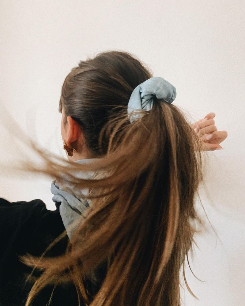 Fluffy Ponytail with Scrunchie