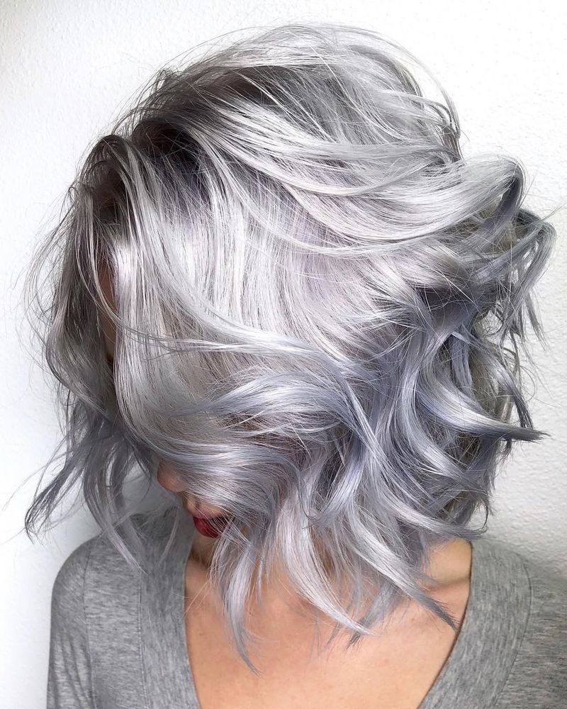 Lob Voluminoso Gris