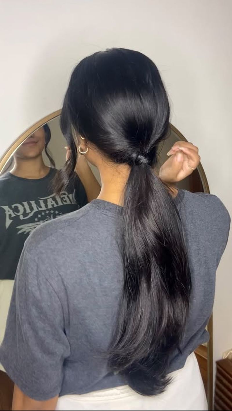 Knotted Ponytail