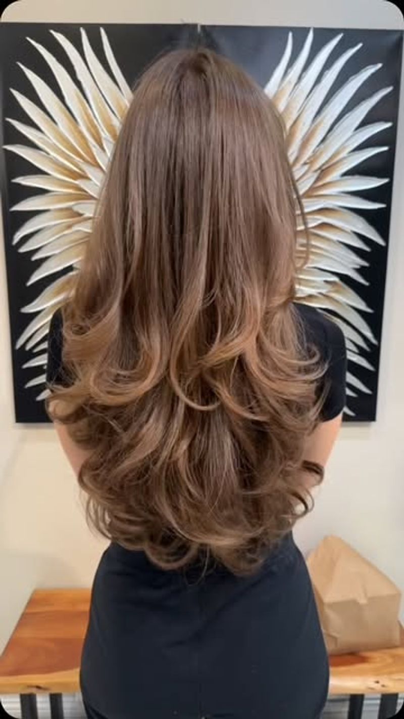 Cheveux dégradés avec pointes texturées