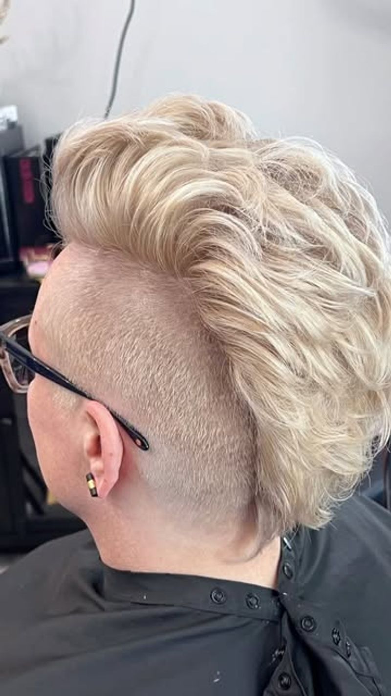 Mohawk a strati