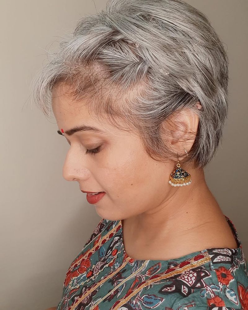 Corte Pixie com camadas