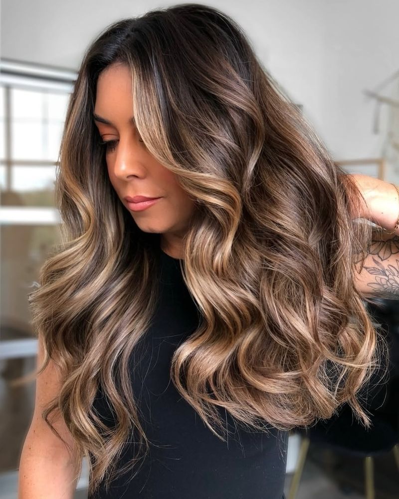 Gelaagde golven met balayage