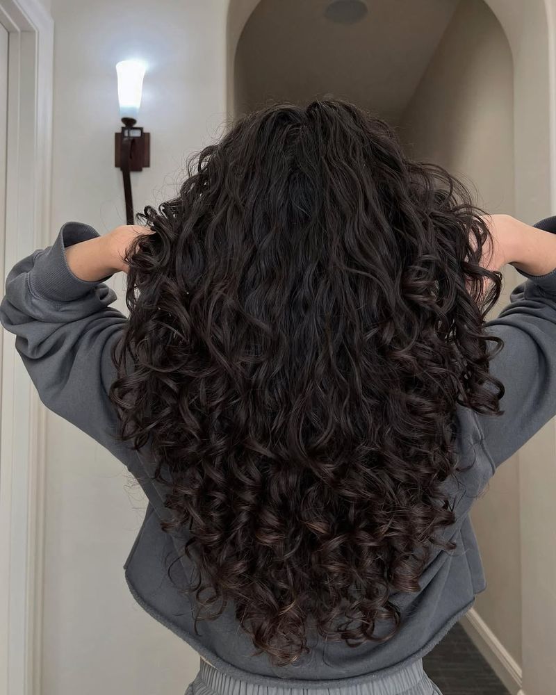 Long Curly Layers