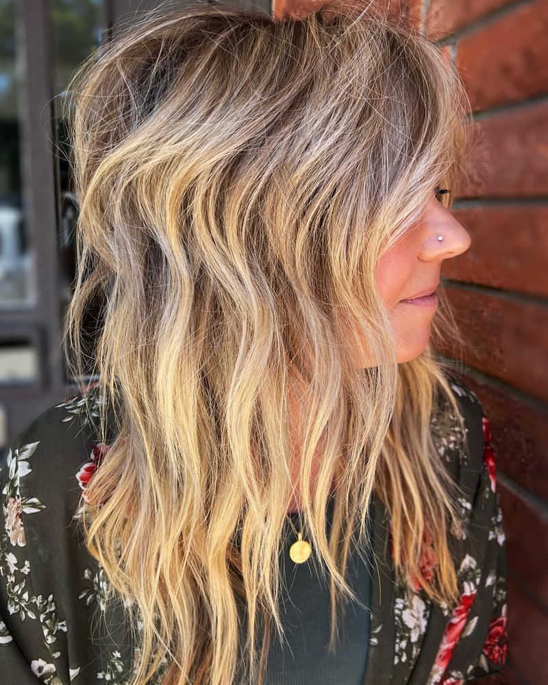 Long Wavy Layers