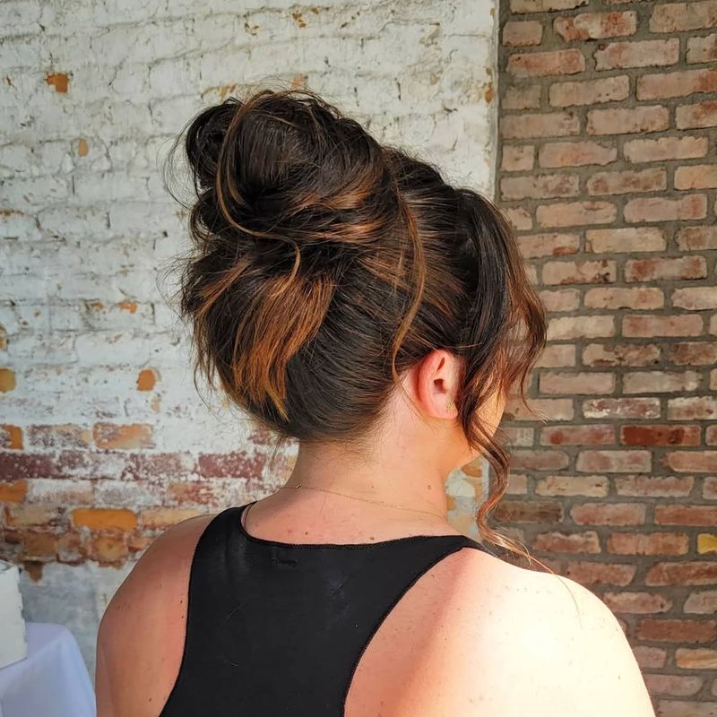 Chignon désordonné