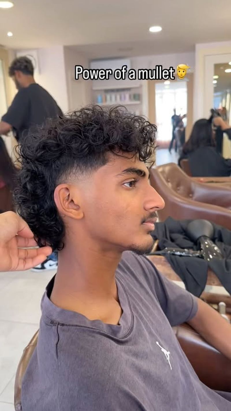 Natural Burst Fade Mullet