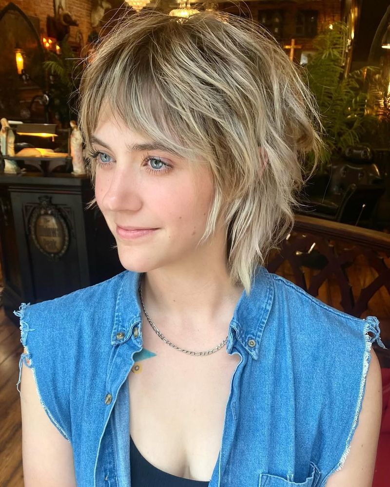 Short Shaggy Cut