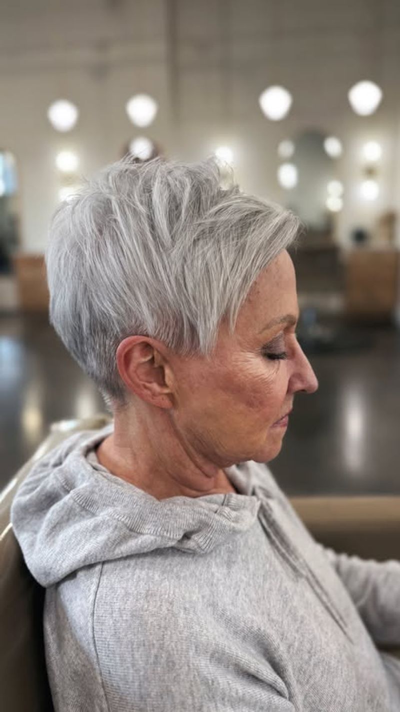 Pixie Cut met structuur