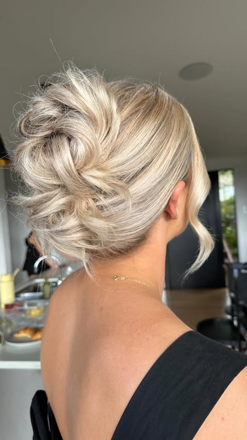 Le chignon désordonné