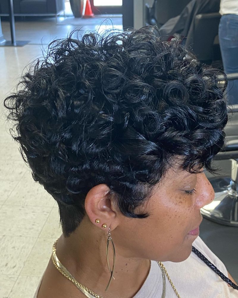 Tight Curls with Heat