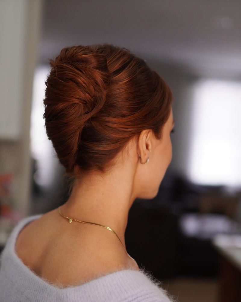 Updos attorcigliati