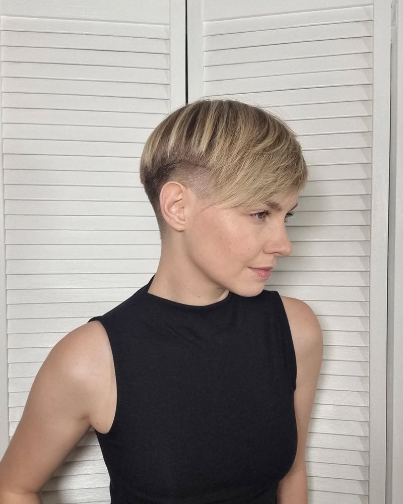 Pixie com corte inferior