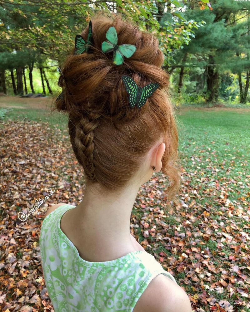 Chignon con treccia rovesciata