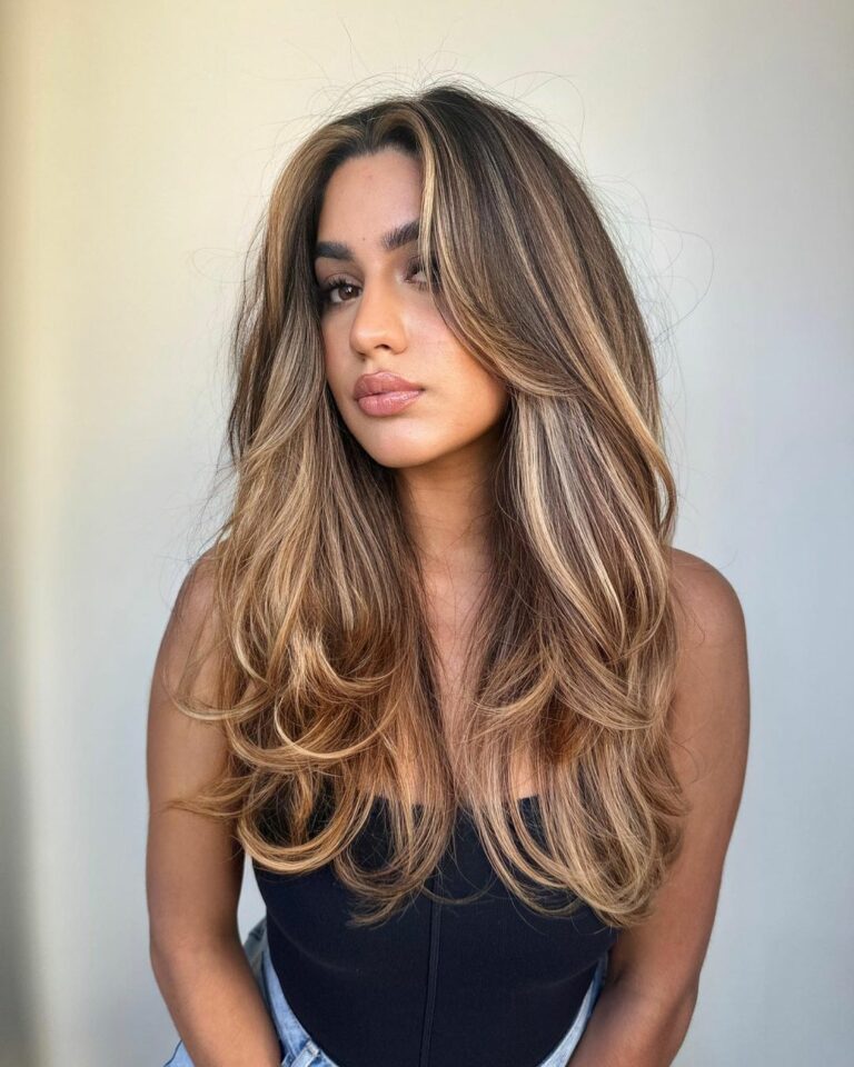 32 Ways To Rock Chunky Highlights (Without Looking Stuck In The 2000s)