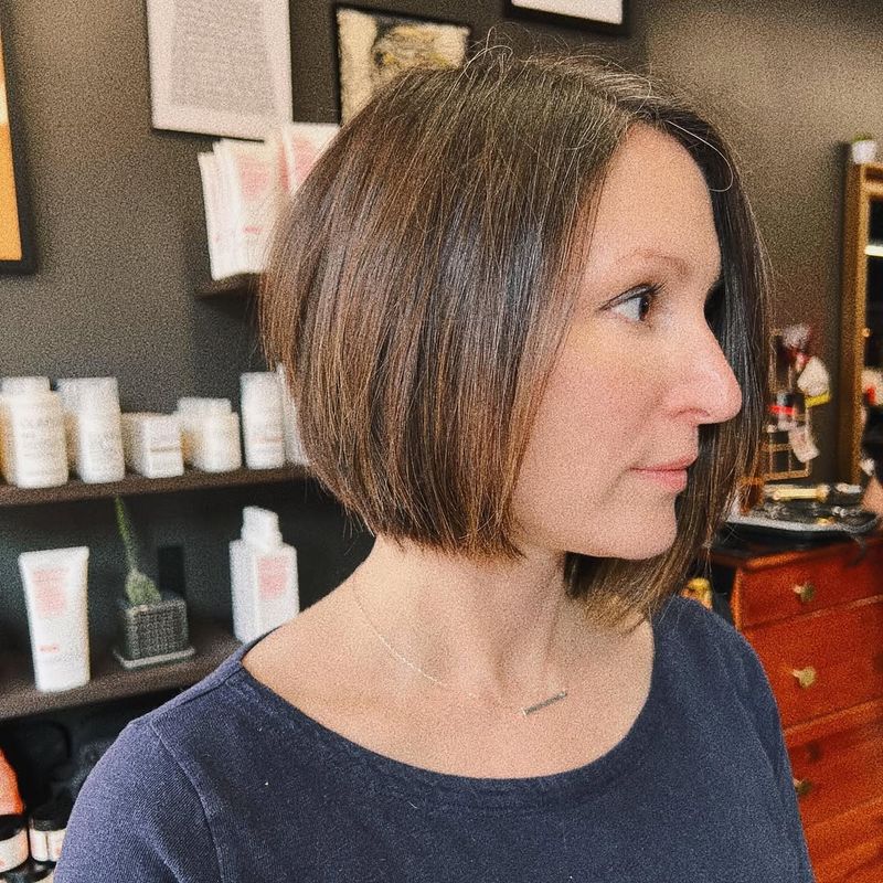 Asymmetrical Bob for Heart Faces