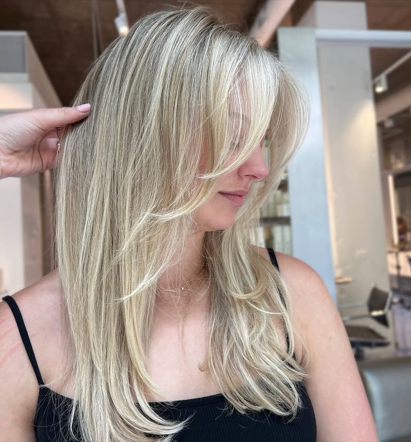 Silvery Blonde Mix