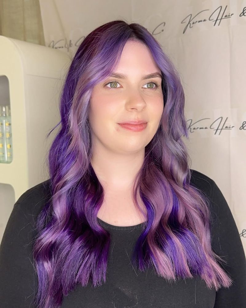 Lilac Soft Waves